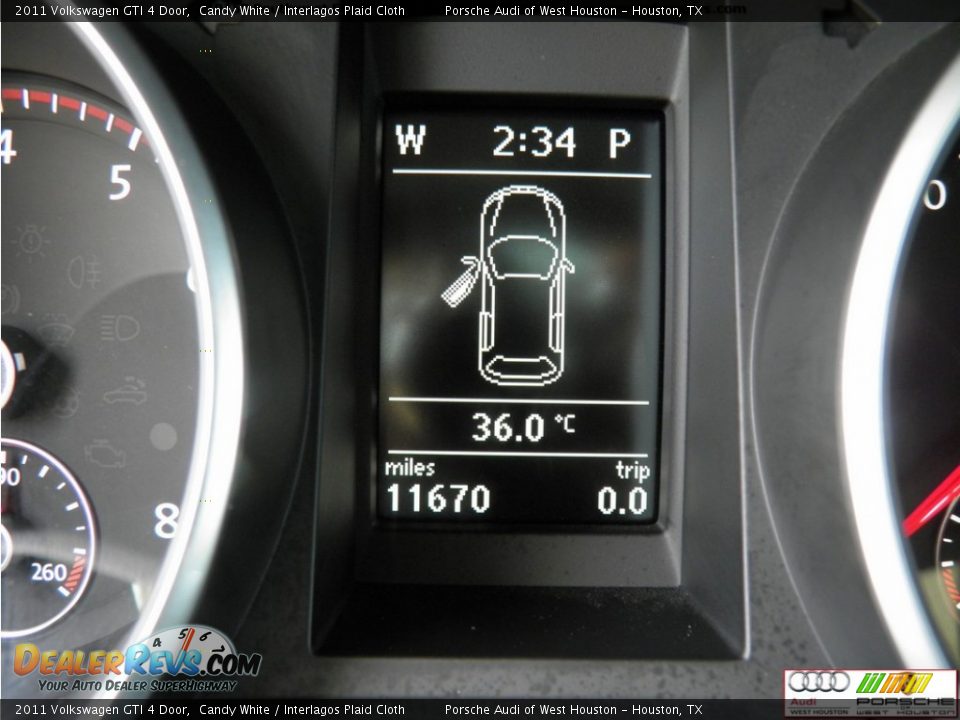 2011 Volkswagen GTI 4 Door Candy White / Interlagos Plaid Cloth Photo #13