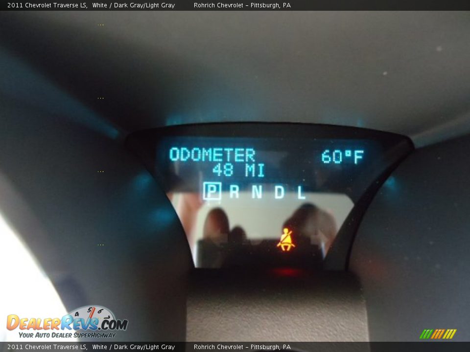 2011 Chevrolet Traverse LS White / Dark Gray/Light Gray Photo #20