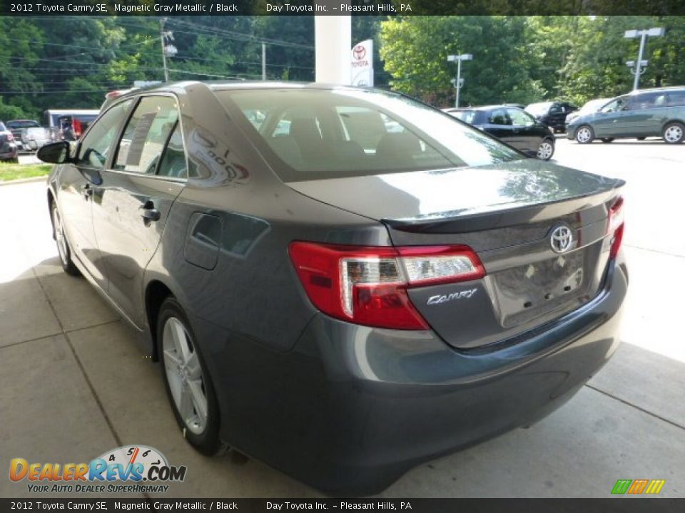 2012 Toyota Camry SE Magnetic Gray Metallic / Black Photo #4