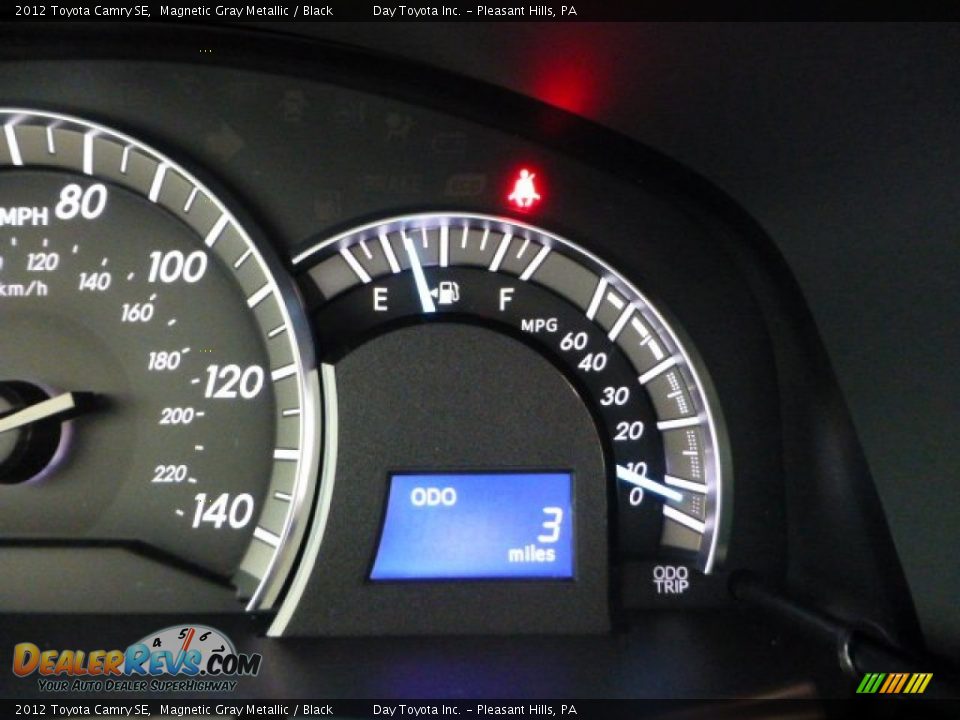 2012 Toyota Camry SE Magnetic Gray Metallic / Black Photo #14