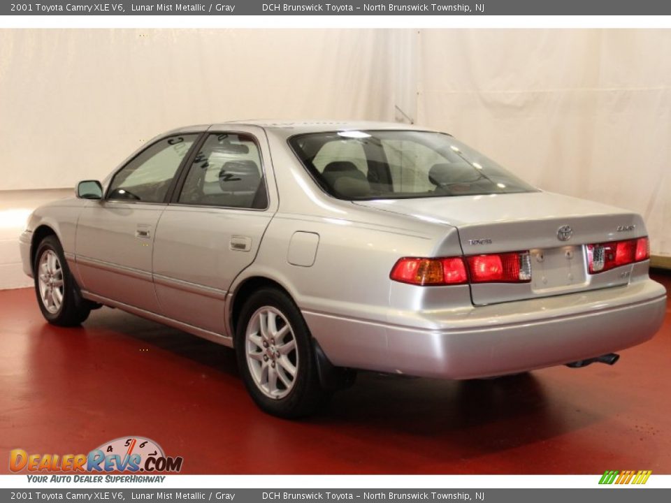 2001 Toyota Camry XLE V6 Lunar Mist Metallic / Gray Photo #8