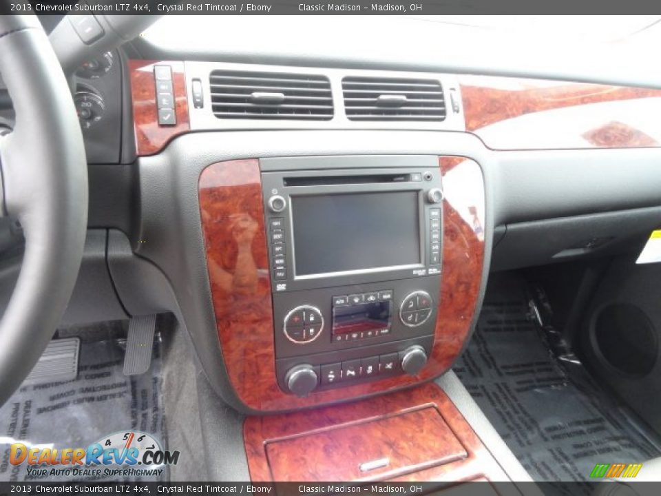 Controls of 2013 Chevrolet Suburban LTZ 4x4 Photo #8
