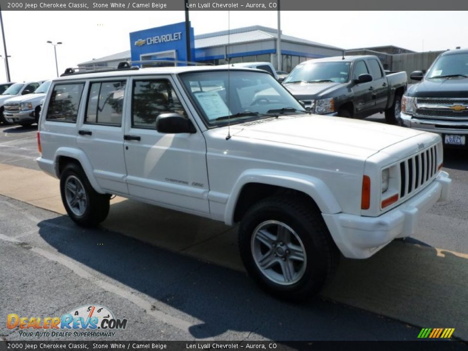 2000 Jeep Cherokee Classic Stone White / Camel Beige Photo #2