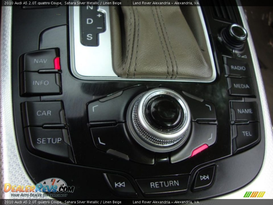 Controls of 2010 Audi A5 2.0T quattro Coupe Photo #34