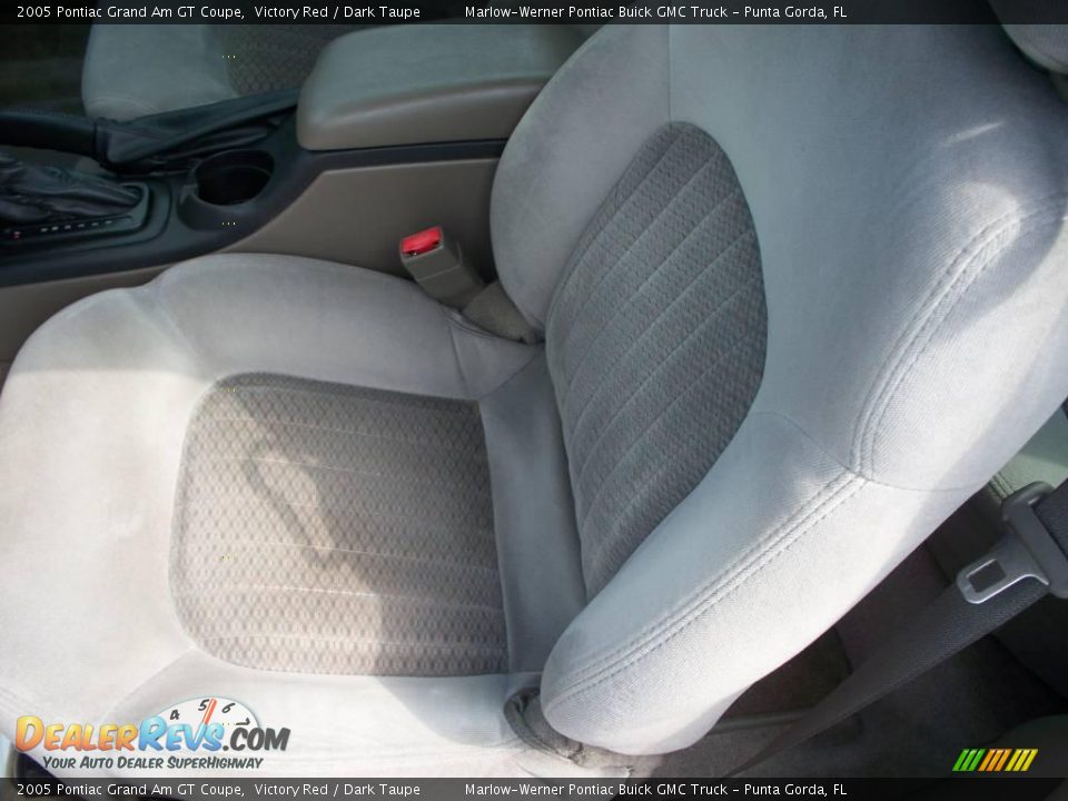 2005 Pontiac Grand Am GT Coupe Victory Red / Dark Taupe Photo #15