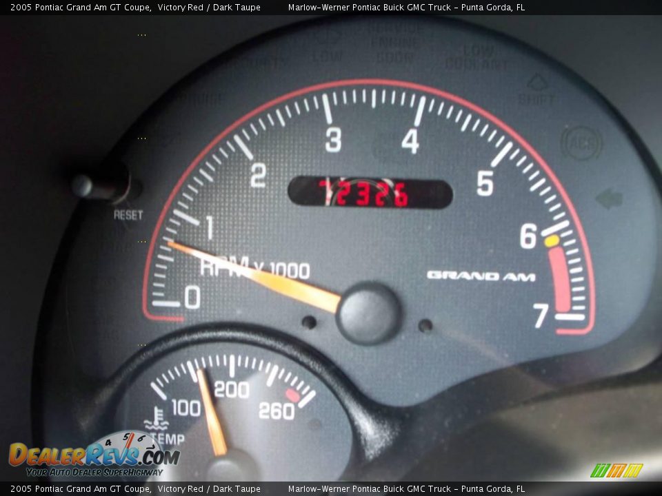 2005 Pontiac Grand Am GT Coupe Victory Red / Dark Taupe Photo #18