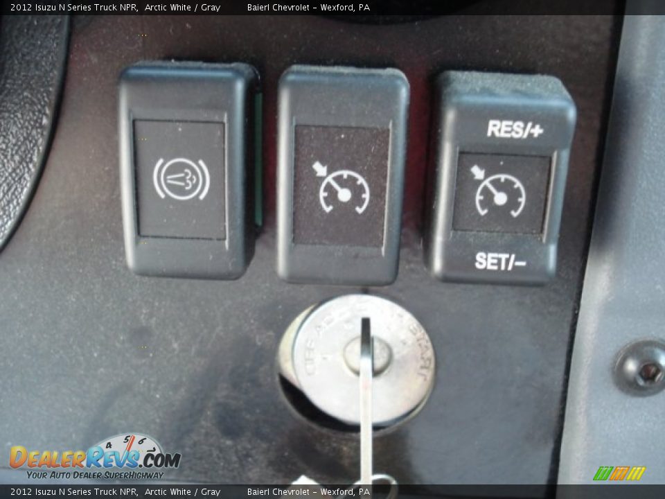 2012 Isuzu N Series Truck NPR Arctic White / Gray Photo #18