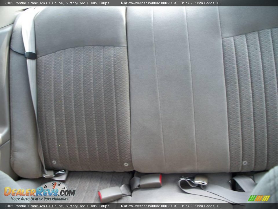 2005 Pontiac Grand Am GT Coupe Victory Red / Dark Taupe Photo #24