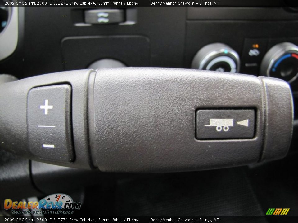 2009 GMC Sierra 2500HD SLE Z71 Crew Cab 4x4 Summit White / Ebony Photo #17