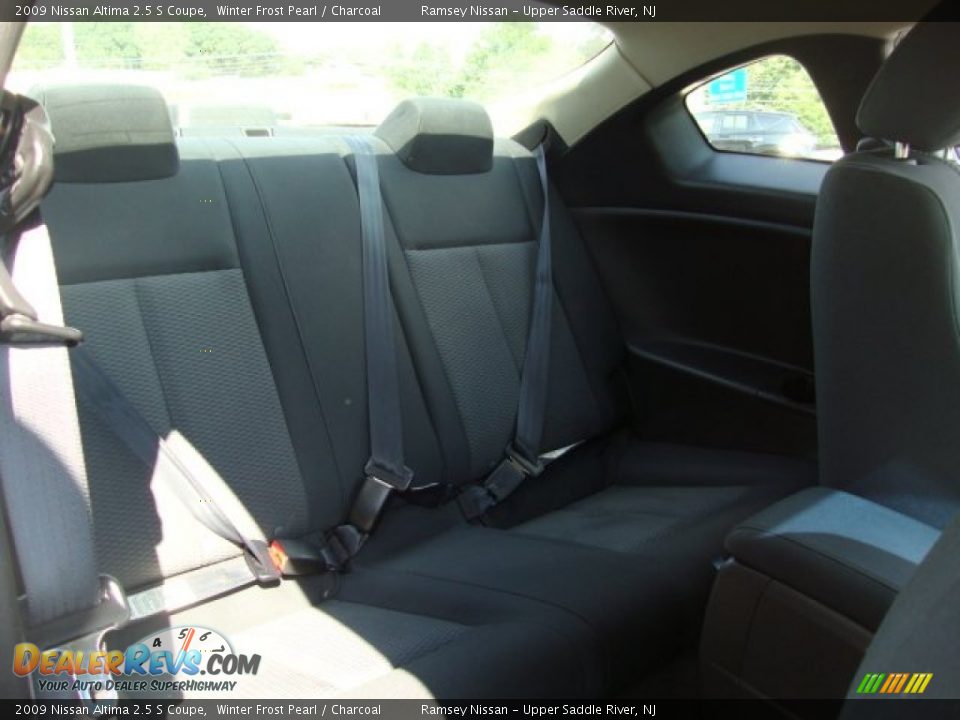 2009 Nissan Altima 2.5 S Coupe Winter Frost Pearl / Charcoal Photo #19
