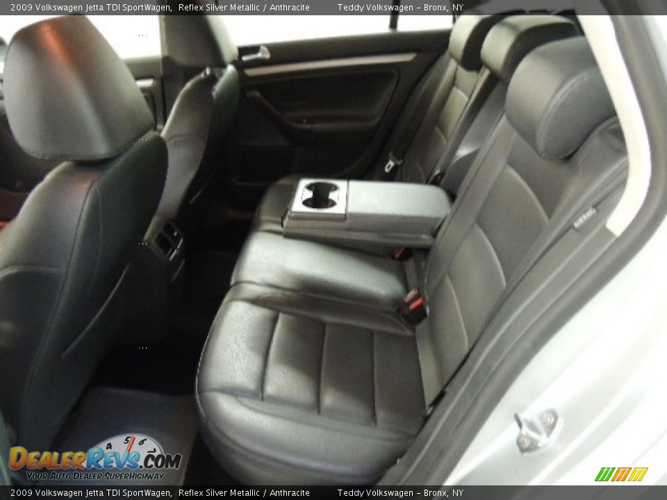 2009 Volkswagen Jetta TDI SportWagen Reflex Silver Metallic / Anthracite Photo #11