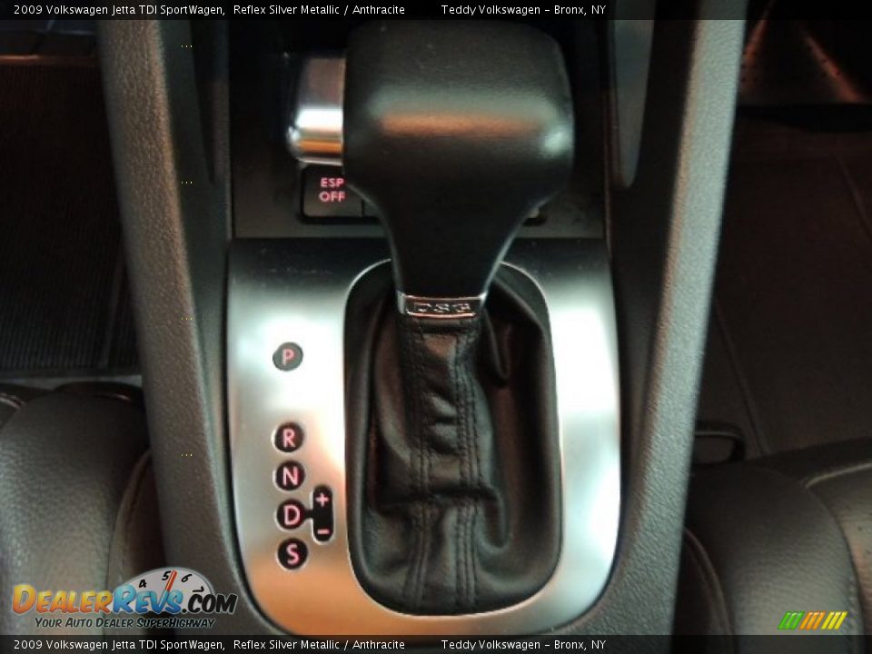 2009 Volkswagen Jetta TDI SportWagen Reflex Silver Metallic / Anthracite Photo #22