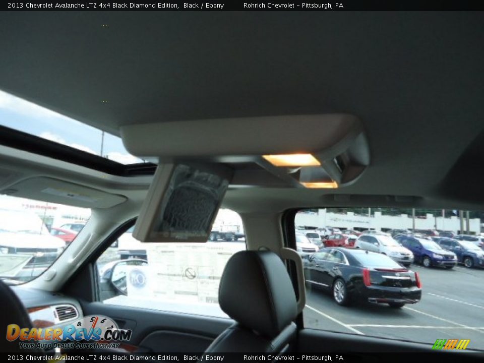 2013 Chevrolet Avalanche LTZ 4x4 Black Diamond Edition Black / Ebony Photo #13