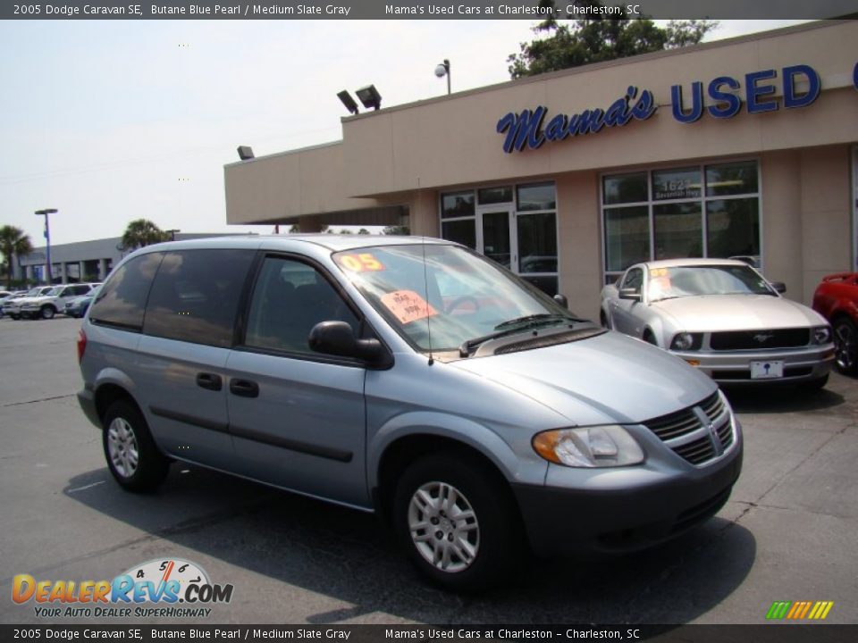 2005 Dodge Caravan SE Butane Blue Pearl / Medium Slate Gray Photo #2