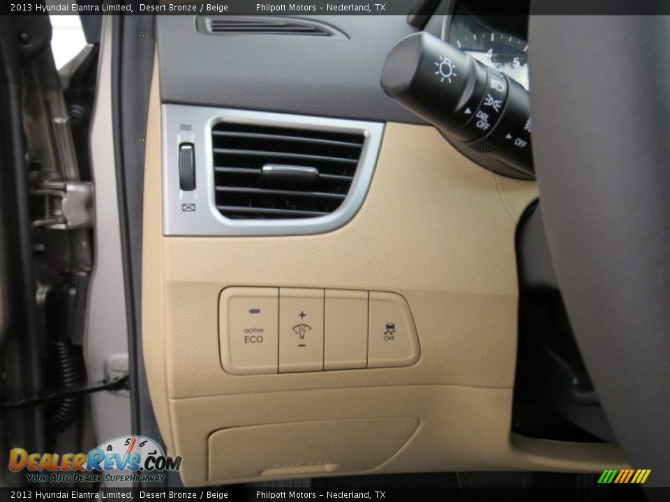 Controls of 2013 Hyundai Elantra Limited Photo #34