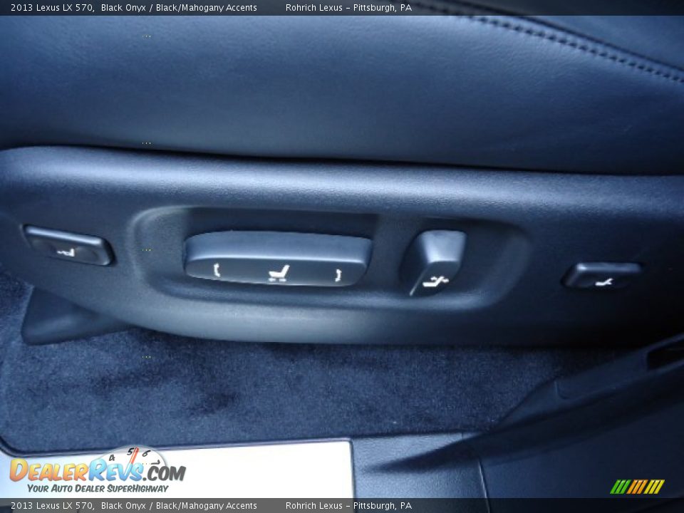 Controls of 2013 Lexus LX 570 Photo #14