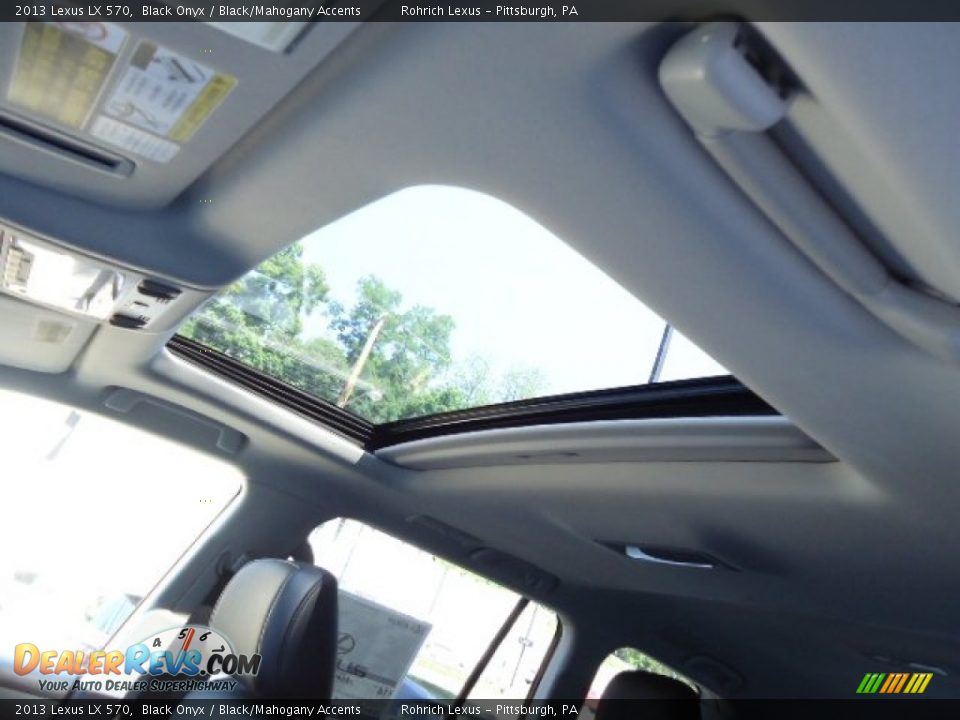 Sunroof of 2013 Lexus LX 570 Photo #15