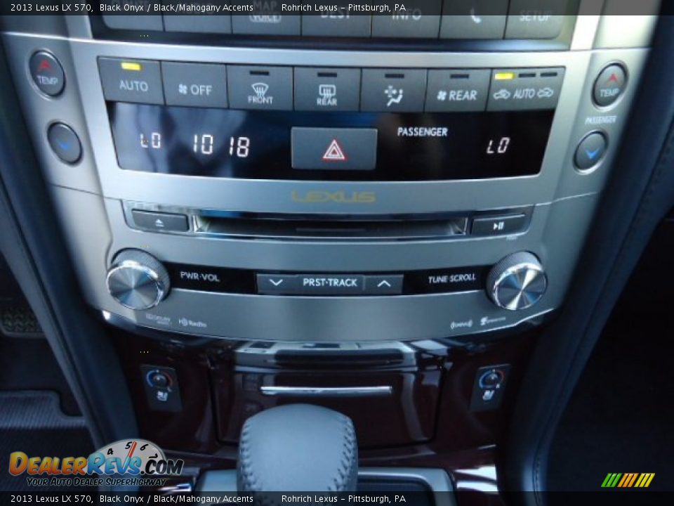 Audio System of 2013 Lexus LX 570 Photo #19