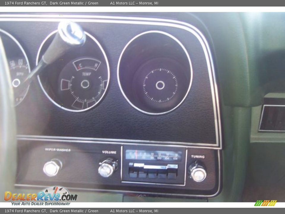 Controls of 1974 Ford Ranchero GT Photo #36