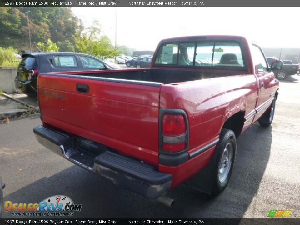 1997 Dodge Ram 1500 Regular Cab Flame Red / Mist Gray Photo #2