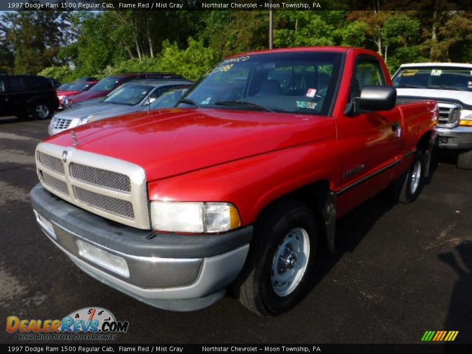 1997 Dodge Ram 1500 Regular Cab Flame Red / Mist Gray Photo #4