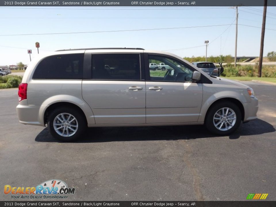 2013 Dodge Grand Caravan SXT Sandstone / Black/Light Graystone Photo #4