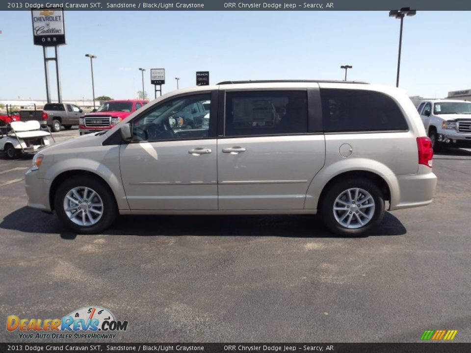 Sandstone 2013 Dodge Grand Caravan SXT Photo #8