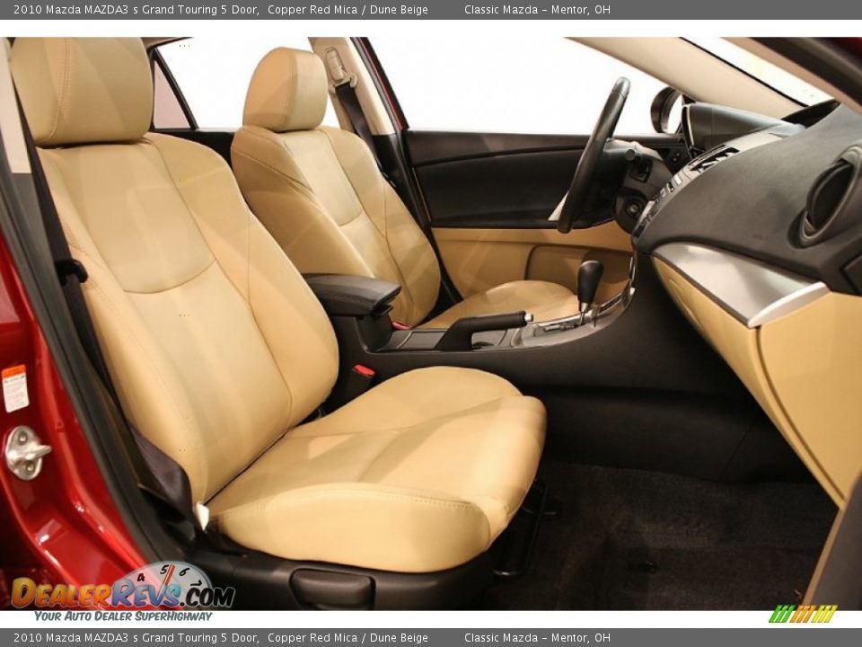Dune Beige Interior - 2010 Mazda MAZDA3 s Grand Touring 5 Door Photo #15