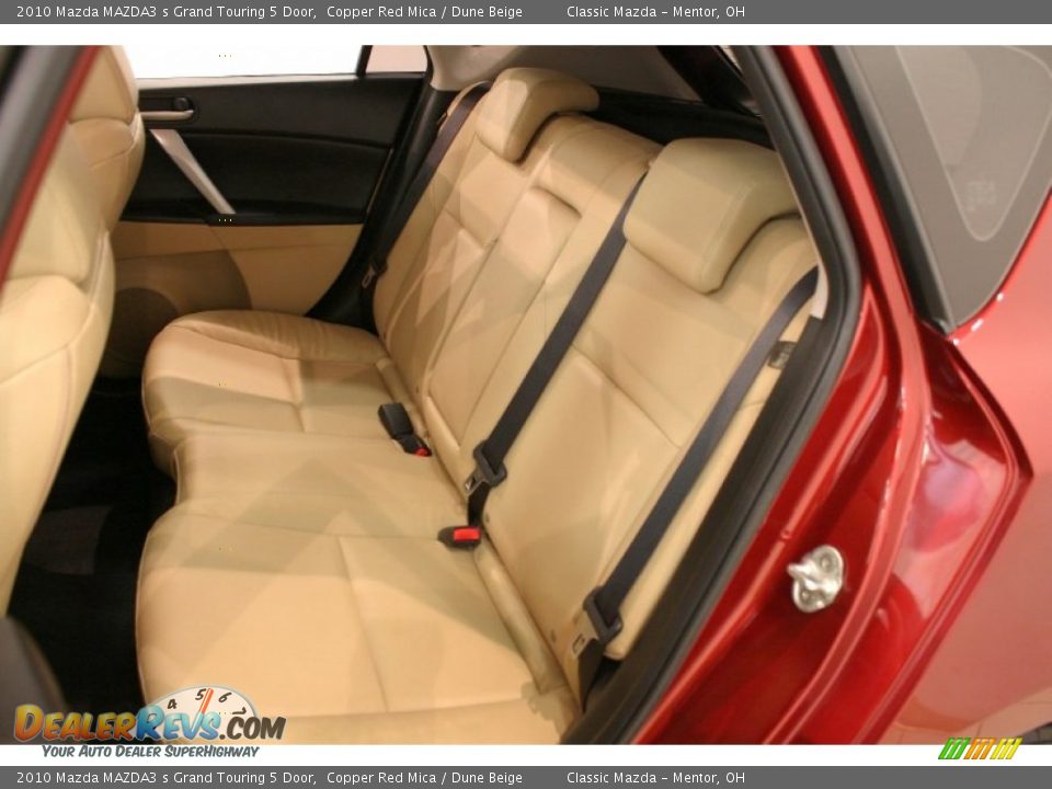 Rear Seat of 2010 Mazda MAZDA3 s Grand Touring 5 Door Photo #17
