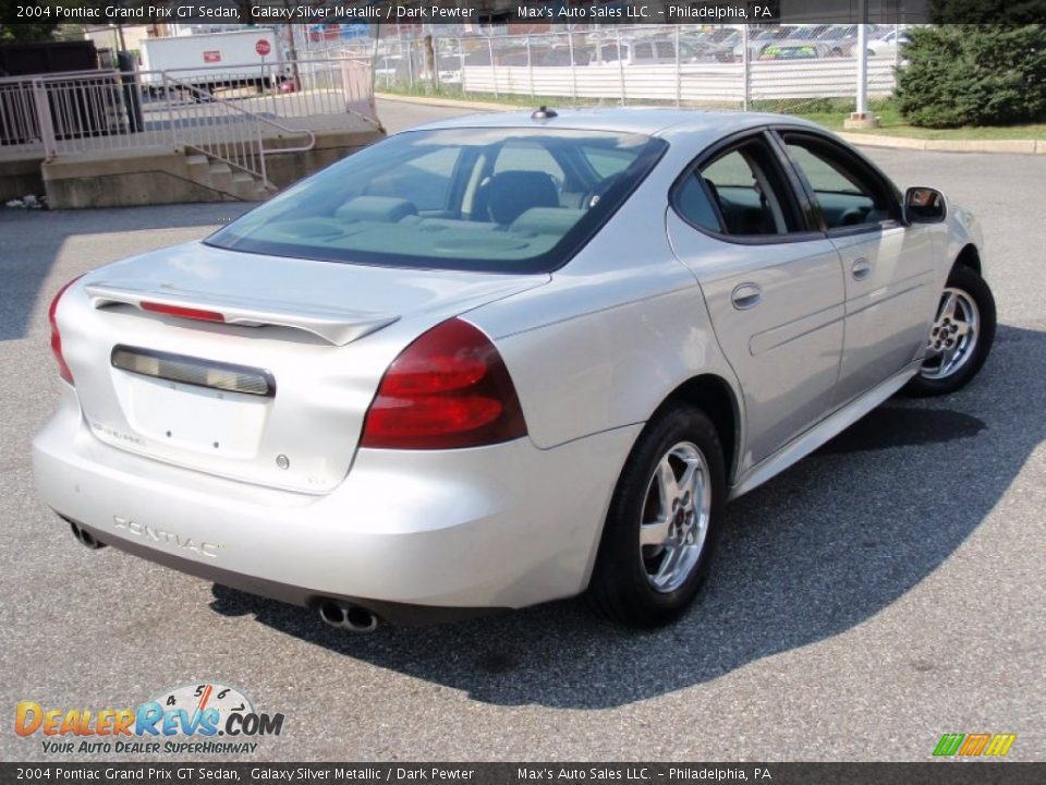 2004 Pontiac Grand Prix GT Sedan Galaxy Silver Metallic / Dark Pewter Photo #2