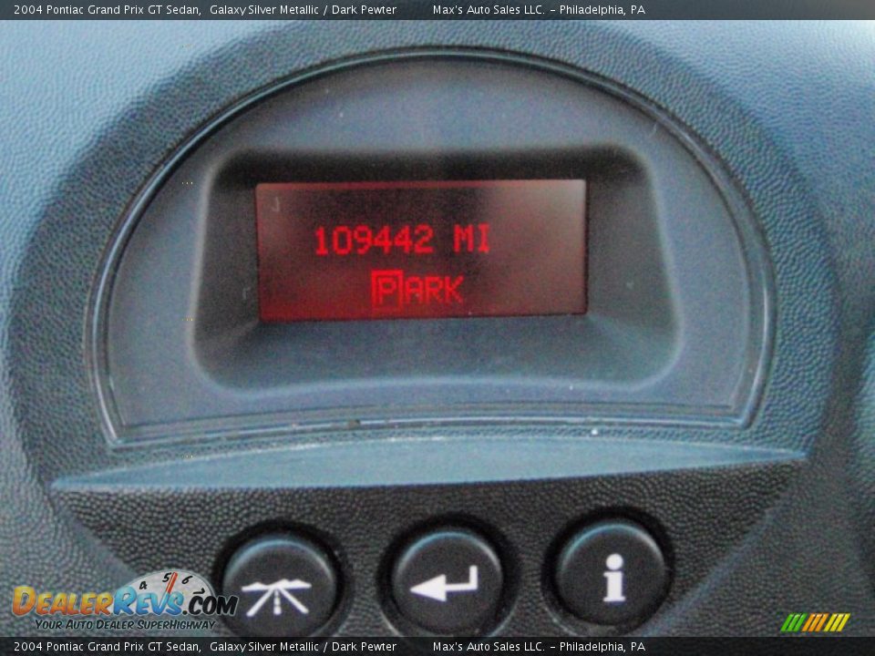 2004 Pontiac Grand Prix GT Sedan Galaxy Silver Metallic / Dark Pewter Photo #8