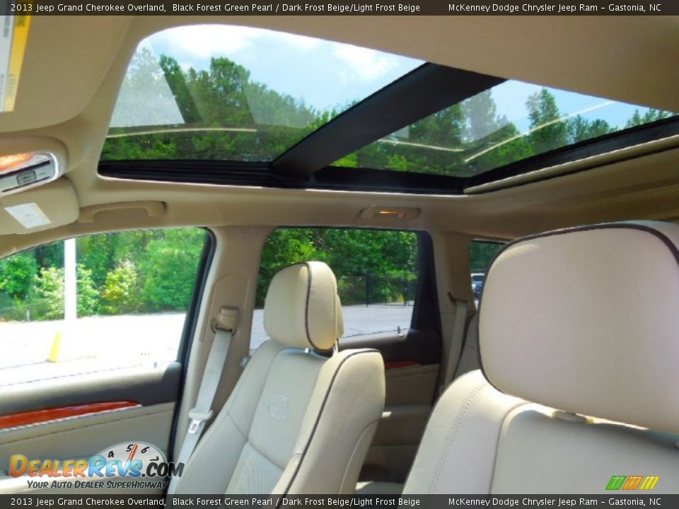 Sunroof of 2013 Jeep Grand Cherokee Overland Photo #12