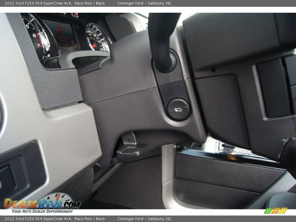 2012 Ford F150 FX4 SuperCrew 4x4 Race Red / Black Photo #27