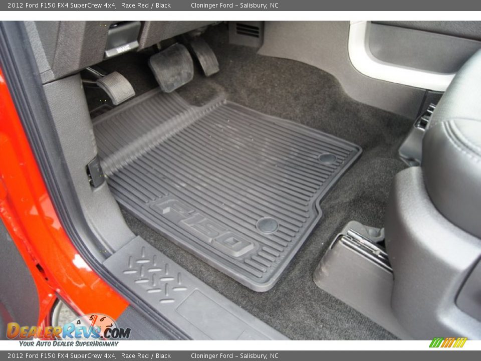 2012 Ford F150 FX4 SuperCrew 4x4 Race Red / Black Photo #28