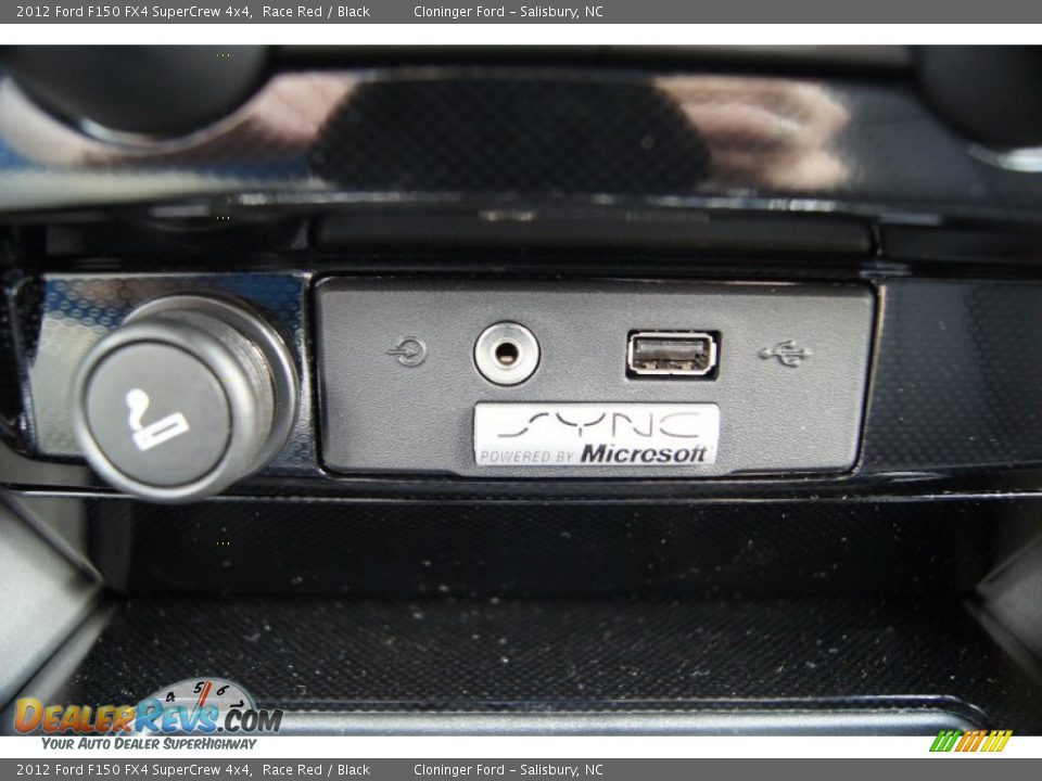 2012 Ford F150 FX4 SuperCrew 4x4 Race Red / Black Photo #36