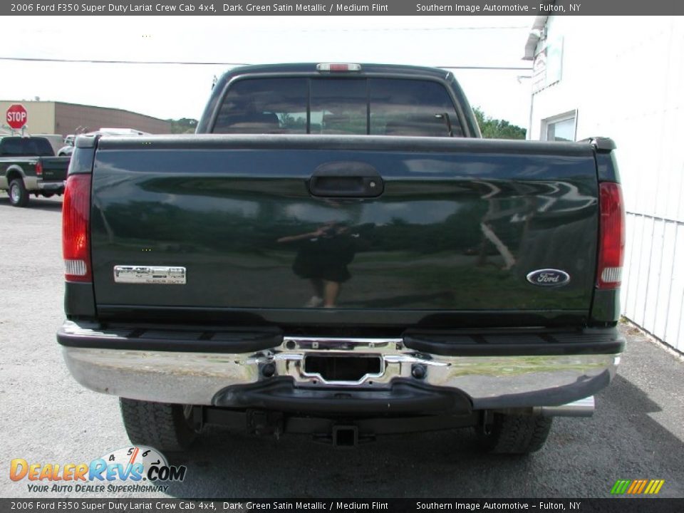 2006 Ford F350 Super Duty Lariat Crew Cab 4x4 Dark Green Satin Metallic / Medium Flint Photo #10