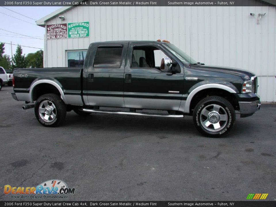 2006 Ford F350 Super Duty Lariat Crew Cab 4x4 Dark Green Satin Metallic / Medium Flint Photo #16
