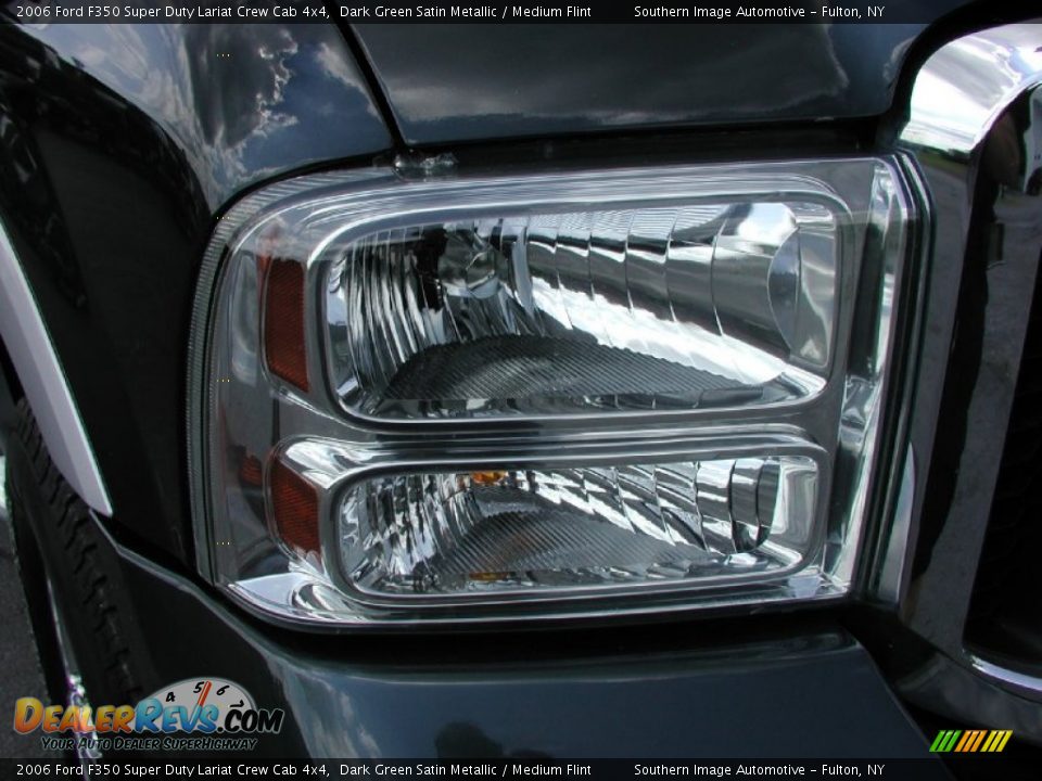 2006 Ford F350 Super Duty Lariat Crew Cab 4x4 Dark Green Satin Metallic / Medium Flint Photo #23