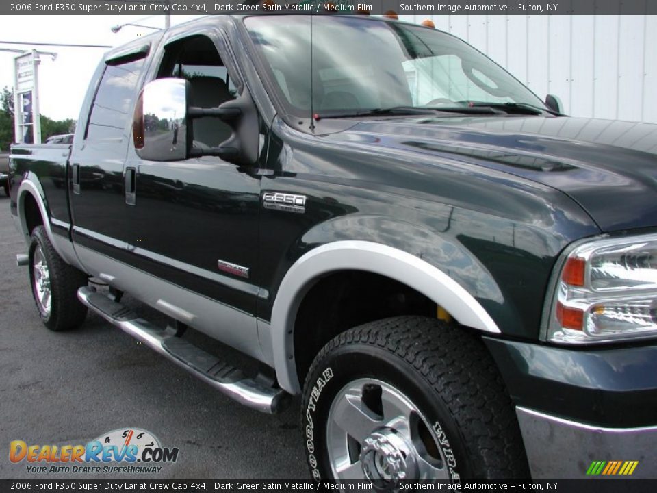2006 Ford F350 Super Duty Lariat Crew Cab 4x4 Dark Green Satin Metallic / Medium Flint Photo #35