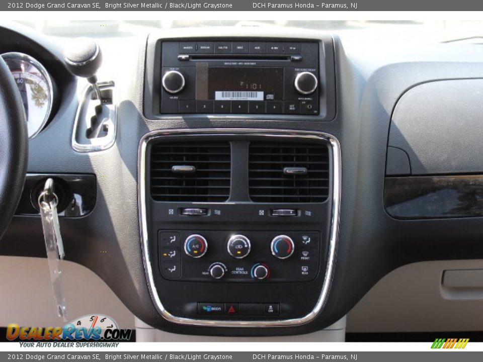 2012 Dodge Grand Caravan SE Bright Silver Metallic / Black/Light Graystone Photo #13