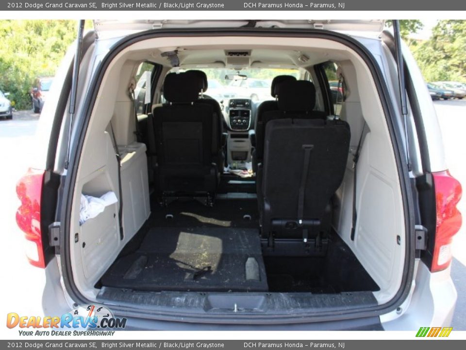 2012 Dodge Grand Caravan SE Bright Silver Metallic / Black/Light Graystone Photo #18