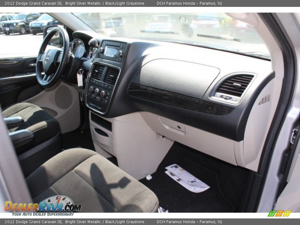 2012 Dodge Grand Caravan SE Bright Silver Metallic / Black/Light Graystone Photo #21