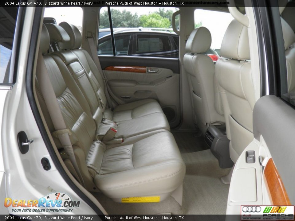 2004 Lexus GX 470 Blizzard White Pearl / Ivory Photo #28
