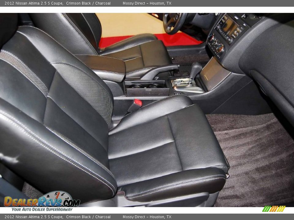 2012 Nissan Altima 2.5 S Coupe Crimson Black / Charcoal Photo #17