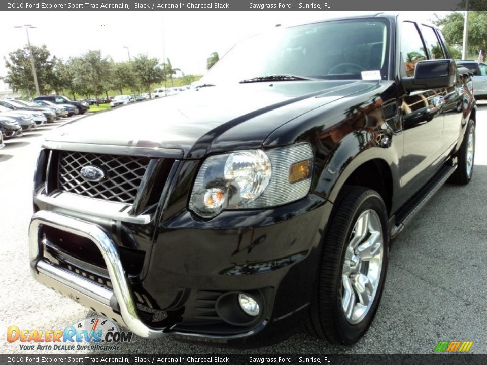 Front 3/4 View of 2010 Ford Explorer Sport Trac Adrenalin Photo #15