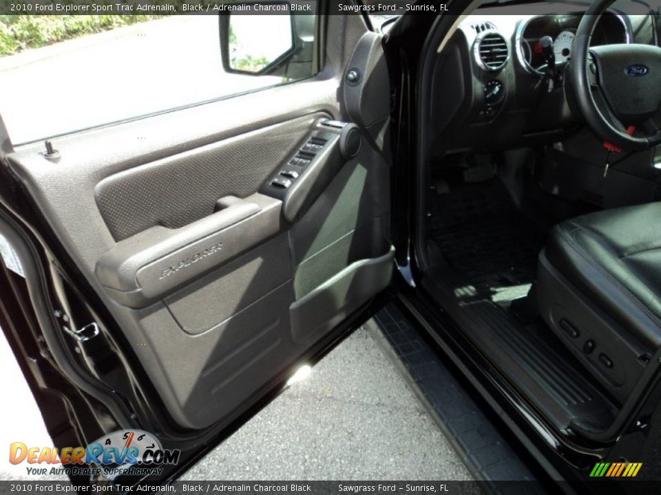 2010 Ford Explorer Sport Trac Adrenalin Black / Adrenalin Charcoal Black Photo #19