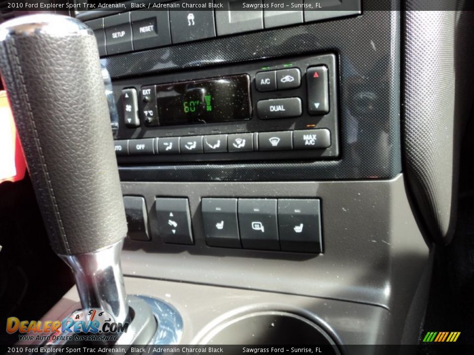 Controls of 2010 Ford Explorer Sport Trac Adrenalin Photo #29