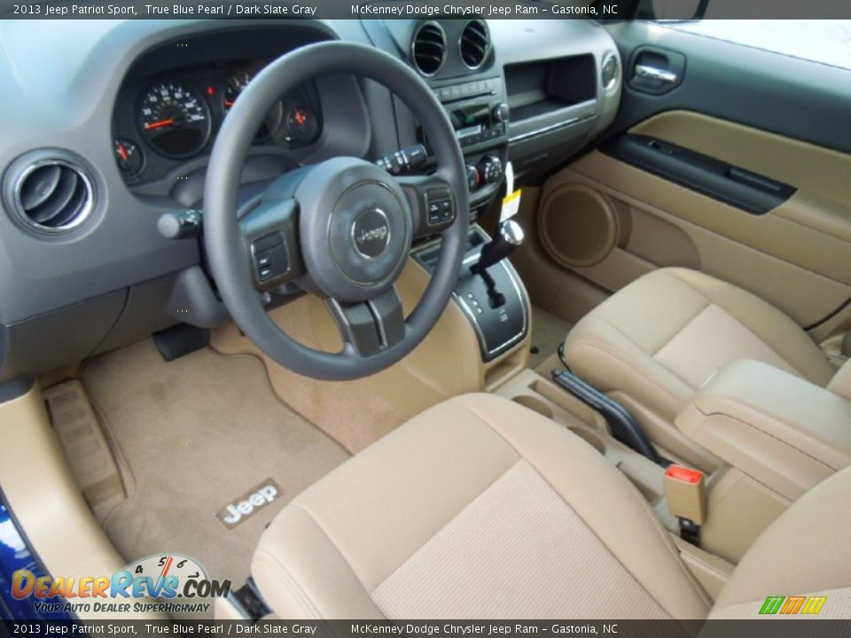 Dark Slate Gray Interior - 2013 Jeep Patriot Sport Photo #25