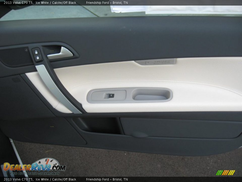 2013 Volvo C70 T5 Ice White / Calcite/Off Black Photo #23