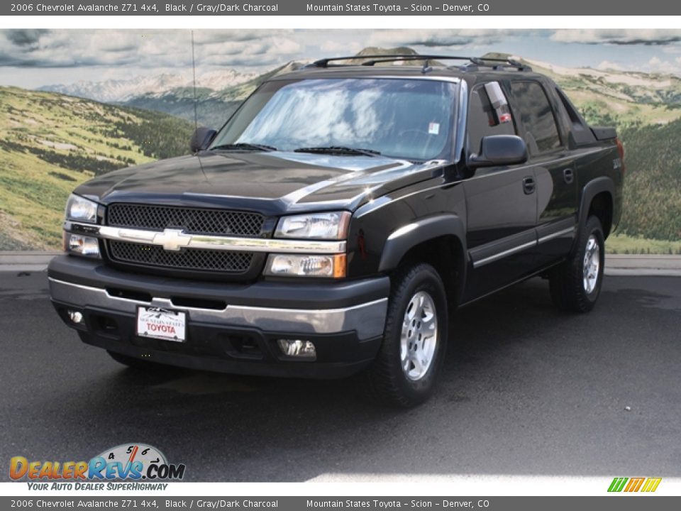 2006 Chevrolet Avalanche Z71 4x4 Black / Gray/Dark Charcoal Photo #5